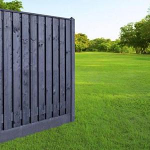 Tuinscherm 19 planken zwart gespoten